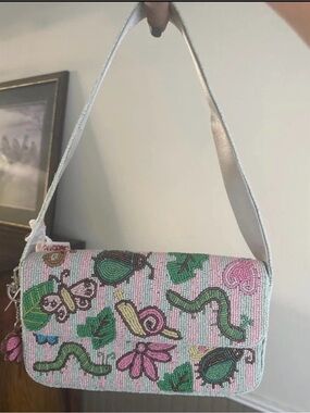 Beaded Floral & Butterfly Shoulder Bag in Pink and Green